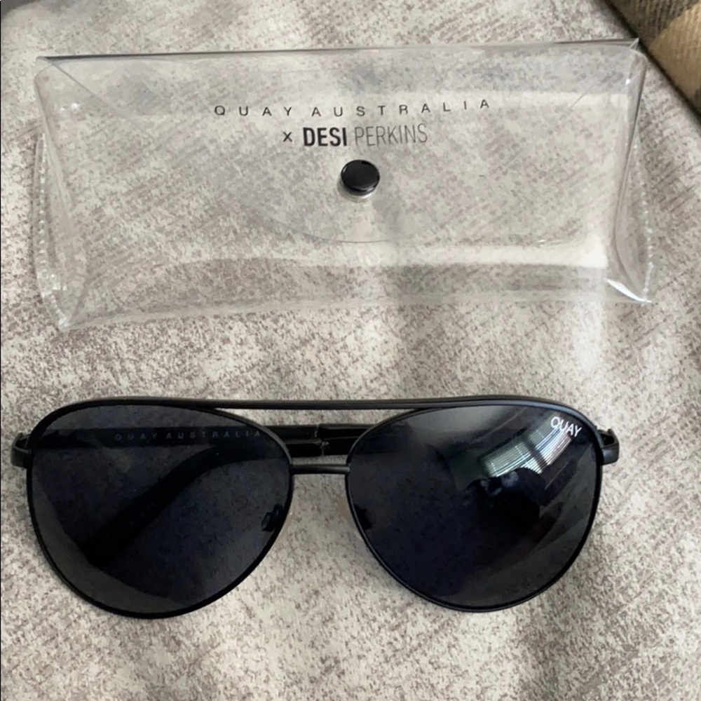 Quay glasses basically new